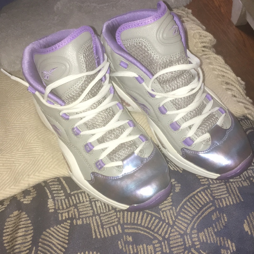 Reebok basketball sneaker